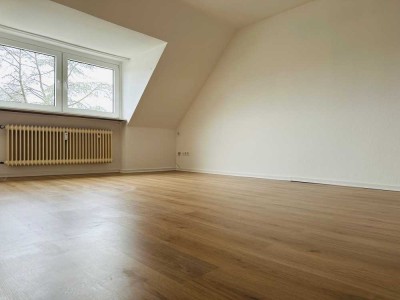 *RENOVIERTE, HELLE 3,5 Zi.-WHG. ! Prinzenstraße,  E-Bergeborbeck!*