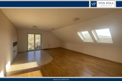 Großzügige Dachgeschosswohnung in naturnaher Lage!