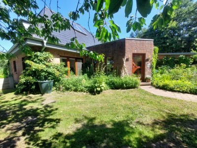 Alleinlage am Waldrand / Einfamilienhaus als Wohlfühloase