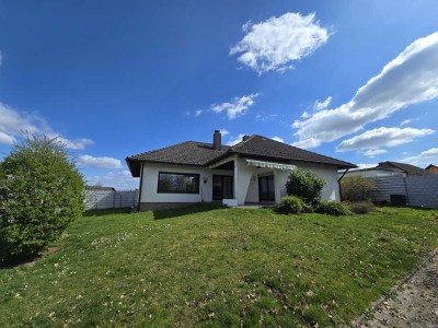 Gepflegter Bungalow in Überherrn - Wohnstadt