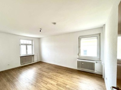 6-Zimmer-Wohnung in renoviertem Altbau