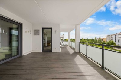 Hochwertige 3-ZKB mit traumhafter Terrasse und EBK in A-Göggingen!