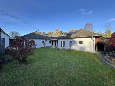 großzügiger Bungalow mit Doppelgarage in ruhiger Lage