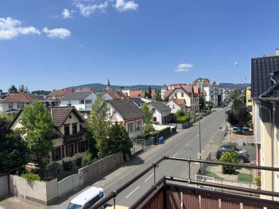 Neu Renovierte Maisonette-Wohnung im Zentrum von Oberursel zu vermieten