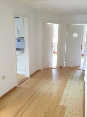 Buxtehude , sonnige 3 Zimmer DG Wohnung am Fleth (von Privat)