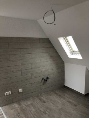 Freundliche 2-Zimmer-DG Loft mit Dachterrasse in Birkenfeld