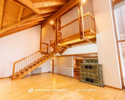 Zwei Flurstücke 1.432 m² - Freistehendes EFH mit ELW und drei Garagen