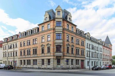 Vermietete Altbauwohnung im Denkmalschutz mit Blick auf den Leisniger Platz