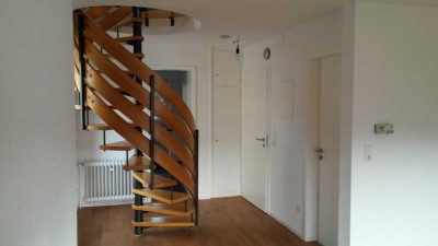 Charmante Maisonette-Wohnung mit Balkon und EBK