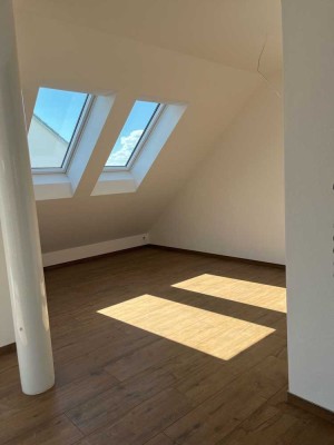 Moderne 2-Zimmer-Wohnung in Ichenhausen