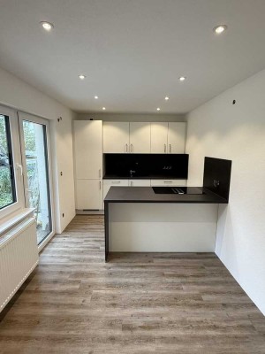 Top sanierte 2,5-Zimmer Wohnung mit Süd-Terrasse in Trossingen (Erstbezug)
