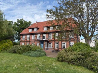 Whg von 90-228qm (noch flexibel im Umbau) im wunderschönen Fachwerkhaus (Kernstadt)