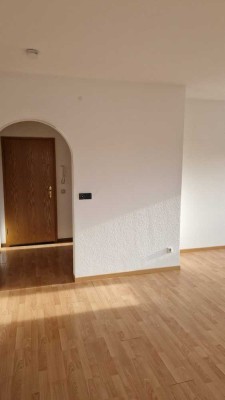 Attraktive 2-Zimmer-Dachgeschosswohnung mit Balkon in Eitorf