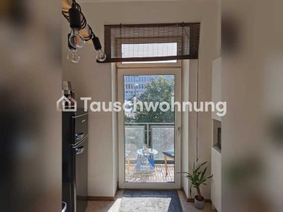 Tauschwohnung: 2 Zimmer + Wohnküche Altbau mit hohen Decken und Parkett