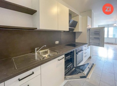 Schöne 2-Zimmer Wohnung inkl. neuer Küche und großzügiger Loggia im Linzer Zentrum