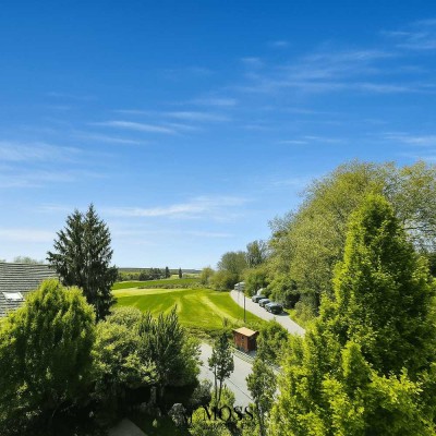 Leerstehend – Individuelle 3 bis 4 Zimmer-Wohnung in ruhiger Lage in Freiburg-Opfingen