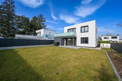 Top Kernsaniertes, freistehendes Einfamilienhaus mit schönem Garten in Karben zu vermieten