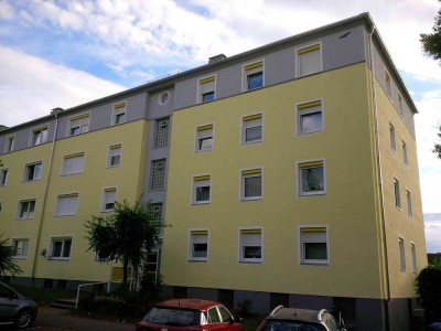 3,5-Zi-Whg mit Balkon und EBK in freundlichem MFH in HN, samt sep. DG-Whg. im Rohbau
