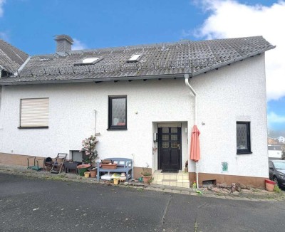 Zwei Häuser, viele Möglichkeiten - Raum für Ihre Ideen!