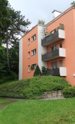 Dachterrassenwohnung! Gepflegte 3-Zimmer-Wohnung großzügiger Dachterrasse in Krailling