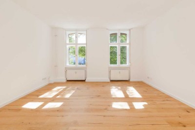 Bezugsfrei & Provisionsfrei nach Sanierung! 5-Zimmer-Wohnung mit Balkon in ruhiger Lage