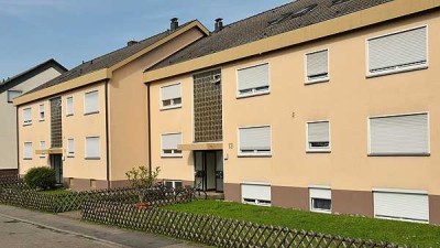Wohnung sucht Familie: großzügige 4-Zimmer-Wohnung frisch renoviert!