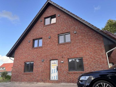 Schöne OG-Wohnung (Etagenwohnung) im KFW40-Haus 3 ZKB inkl. Einbauküche, Parkplatz zu vermieten!