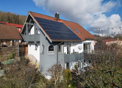 1...2...3 einziehen!  Top gepflegtes Wohnhaus in Ebermannstadt