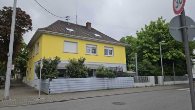 Attraktive 4-Zimmer-EG-Wohnung mit Terrasse in Ludwigshafen am Rhein