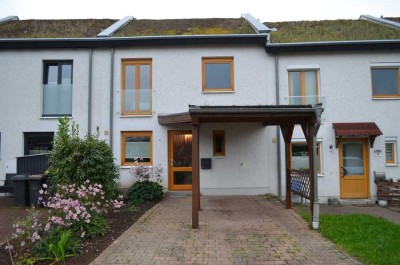 Herrlich gelegenes Reihenhaus mit Terrasse und Garten in Kassel-Wolfsanger/Hasenhecke