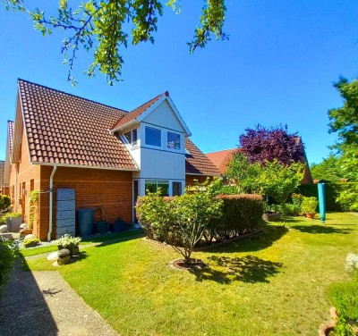 Doppelhaushälfte mit Garten in Seenähe und perfekter Infrastruktur