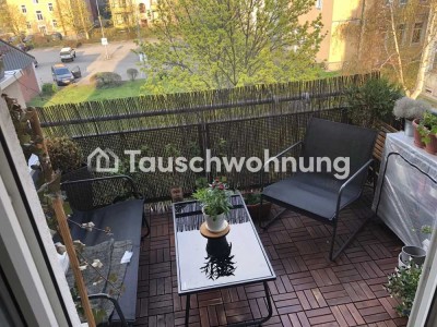 Tauschwohnung: 2-Raum Wohnung mit großem Balkon mit Einbauküche
