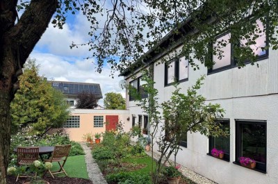 Großzügig wohnen in herrlicher Aussichtslage von Kirchberg!
