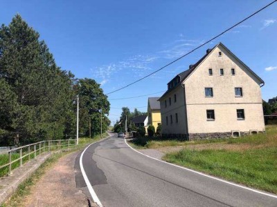 Attraktive Bestandsimmobilie mit fünf Wohneinheiten und Ausbaureserven