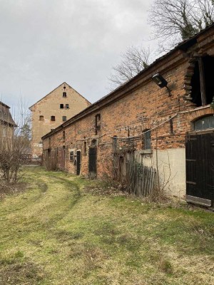 2 moderne Neubauten und2 denkmalgeschützte Sanierungsobjekte: Wohnprojekt mit Baugenehmigung Pegau