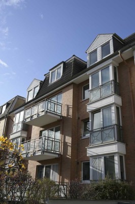 3 Zim. Wohnung provisionsfrei inkl. Tiefgarage und Einbauküche