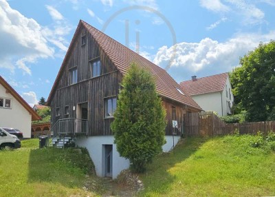Ungewöhnliches, charmantes Einfamilienhaus in ökologischer Bauweise!