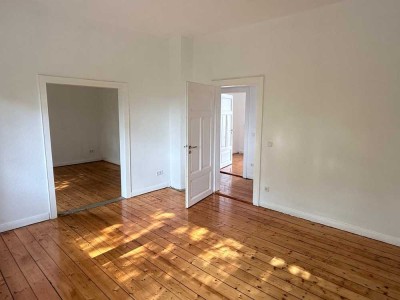 Charmante 2-Zimmer-Wohnung mit Altbauflair und Gartenmitbenutzung