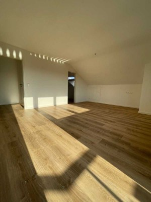 1-Zimmerwohnung mit Einbauküche und Stellplatz