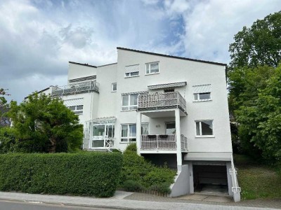 Geschmackvolle 3-Zimmer-Terrassenwohnung mit geh. Innenausstattung mit EBK in Kronberg im Taunus