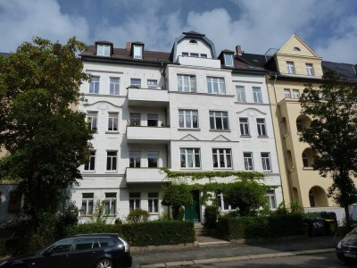 Ansprechende 2-Zimmer-DG-Wohnung mit EBK in Chemnitz