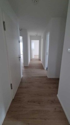 4,5-Zimmer-EG-Wohnung mit Terrasse und EBK in Forchtenberg