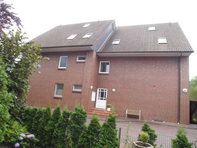 Ruhige 3-Zimmer-Wohnung mit Balkon und neuwertiger Einbauküche in Tangstedt