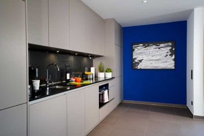 Voll-möblierte und ausgestattete 2-Zimmer Wohnung mit Balkon in München-Sendling-Westpark