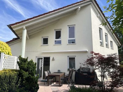 Einfamilienhaus + mögliche 70 qm + traumhafter Garten