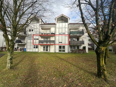 Moderne 2-Zimmer-Wohnung mit Balkon und Tiefgarage in zentraler Lage von Laupheim