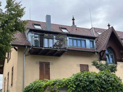 Wohnparadies auf zwei Ebenen, Maisonette Wohnung  mit Parkanteil