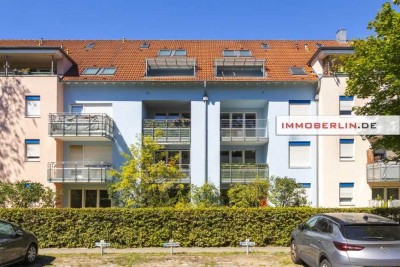 IMMOBERLIN.DE - Sehr attraktive Wohnung mit Südterrasse & Pkw-Stellplatz