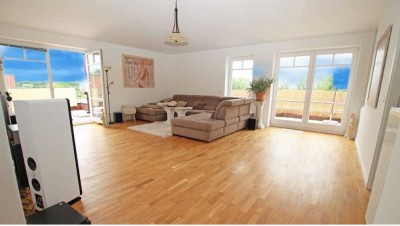 Exklusives (unmöbliertes) Penthouse mit Balkon in Berlin-Biesdorf (Marzahn)