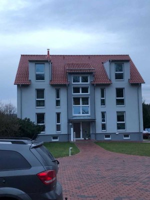 Ansprechende 3-Raum-DG-Wohnung mit EBK und Balkon in Dassel / Abbecke